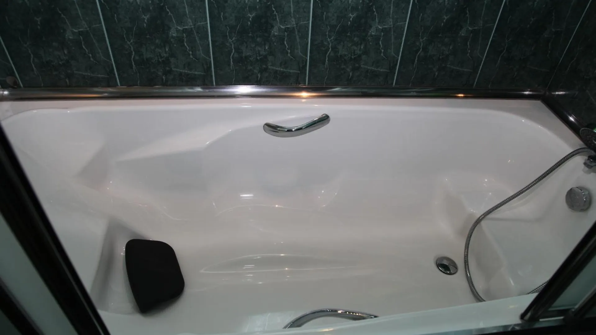 Mia B&B Tbilisi 3*,