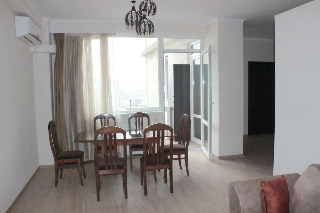 Mia B&B Tbilisi 3*,
